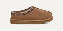 Load image into Gallery viewer, Ugg - Women&#39;s Tasman Slipper - Chestnut