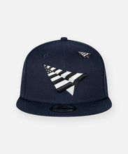 Load image into Gallery viewer, Paper Planes - Crown 9 Fifty Snapback Hat - Navy