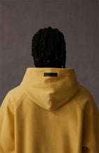 Load image into Gallery viewer, Essentials Hoodie Light Tuscan - Clique Apparel