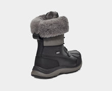 Load image into Gallery viewer, UGG - Women Adirondack II Boot Black and Grey - Clique Apparel